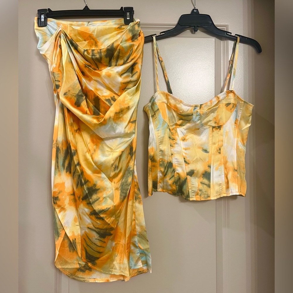 PrettyLittleThing Tie-Dye Two-Piece Skirt set
